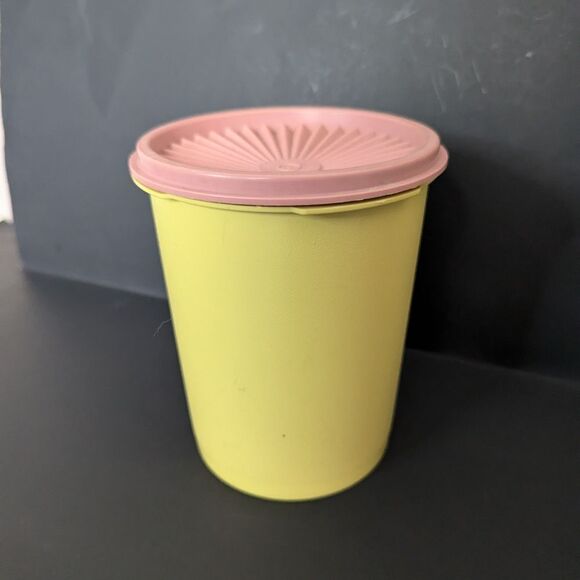 Vintage Tupperware Yellow and pink 1970s canister 811-6 - Picture 6 of 8